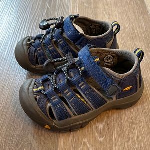 Keen Newport Sandals - Navy/Grey - Size 9
